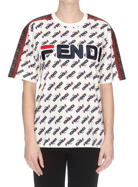 fendi love heart t shirt|fendi roma shirt.